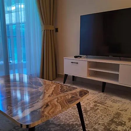 200 Meters From Sea In Heart Of In 5 Star Complex * Alanya
