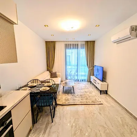200 Meters From Sea In Heart Of In 5 Star Complex Аланія