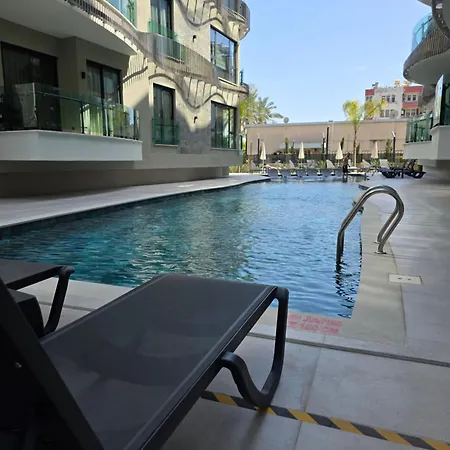 200 Meters From Sea In Heart Of In 5 Star Complex * Аланія